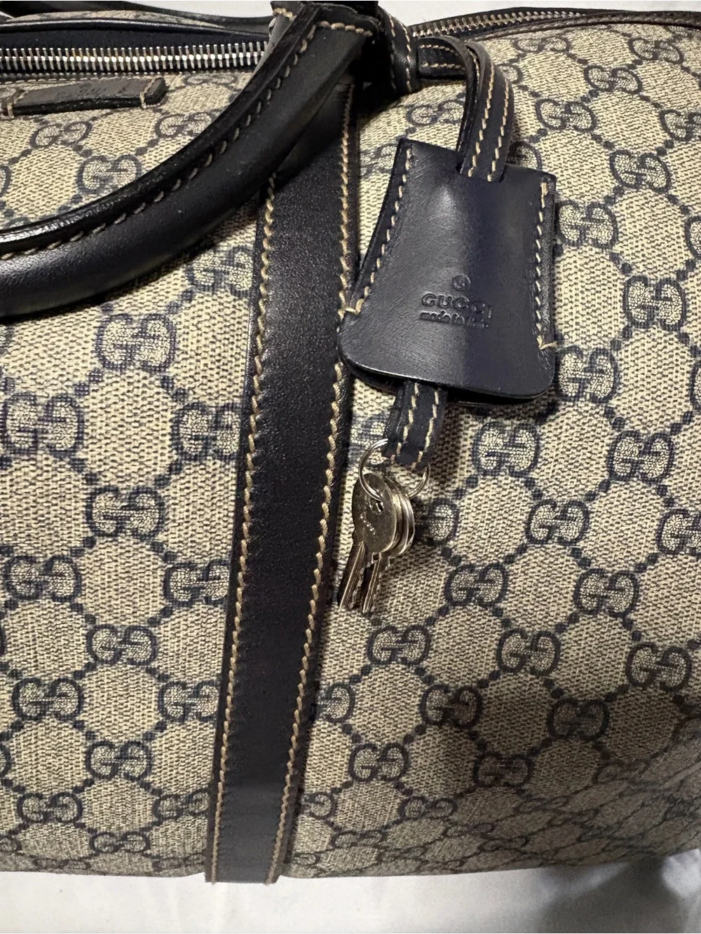 Gucci Beige and Navy GG Monogram Duffel Bag - Picture 12 of 17